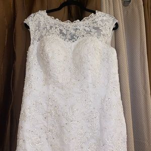 Dress Short White Crochet Lace Floral Pattern with Beaded Sequin Floral Fringe